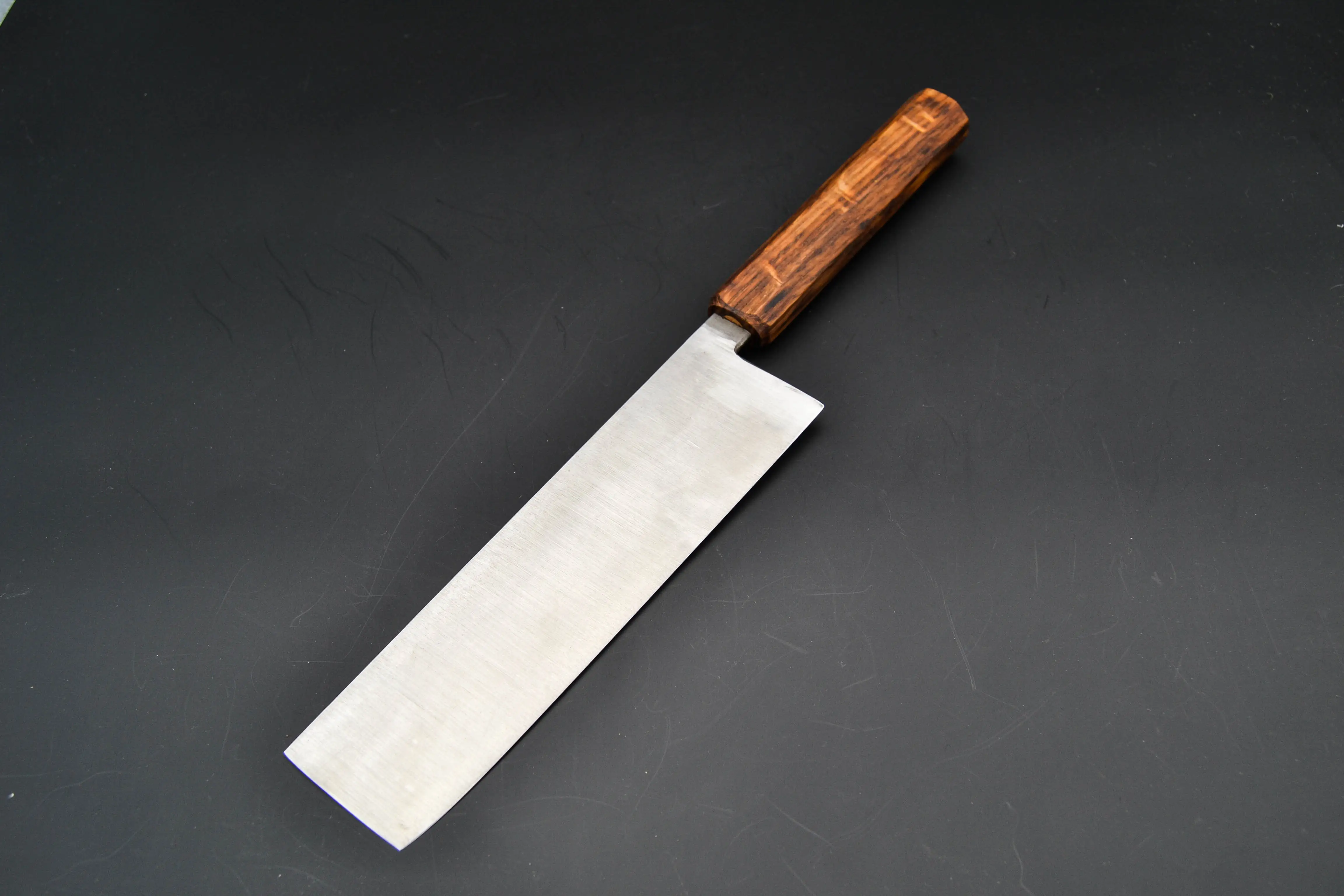Picture of a nakiri knife