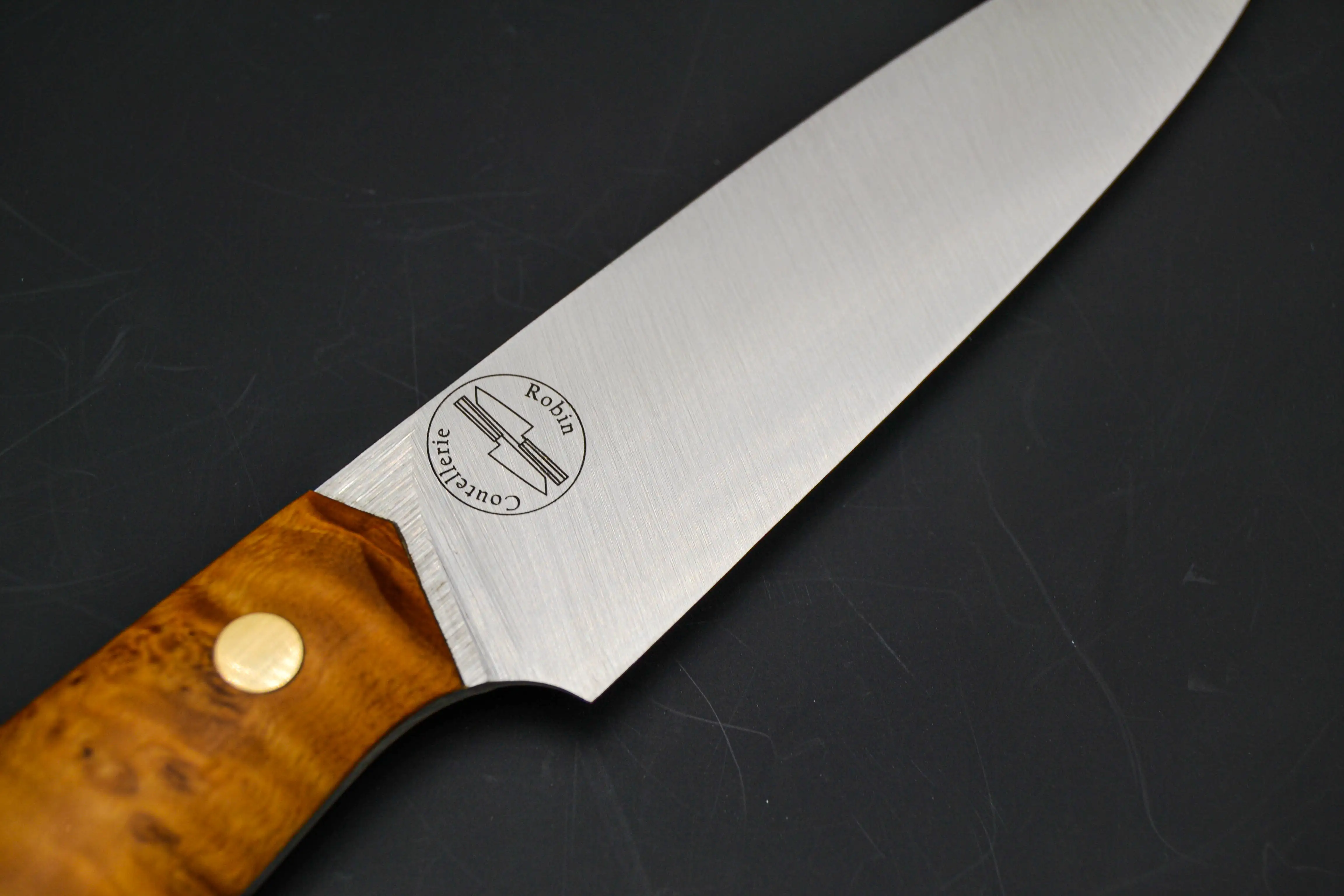 Picture of an office knife